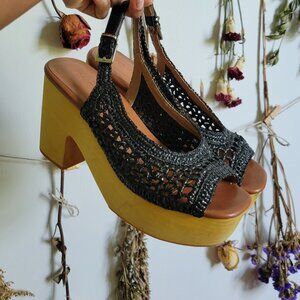 Ungrid Woven Platform Clogs